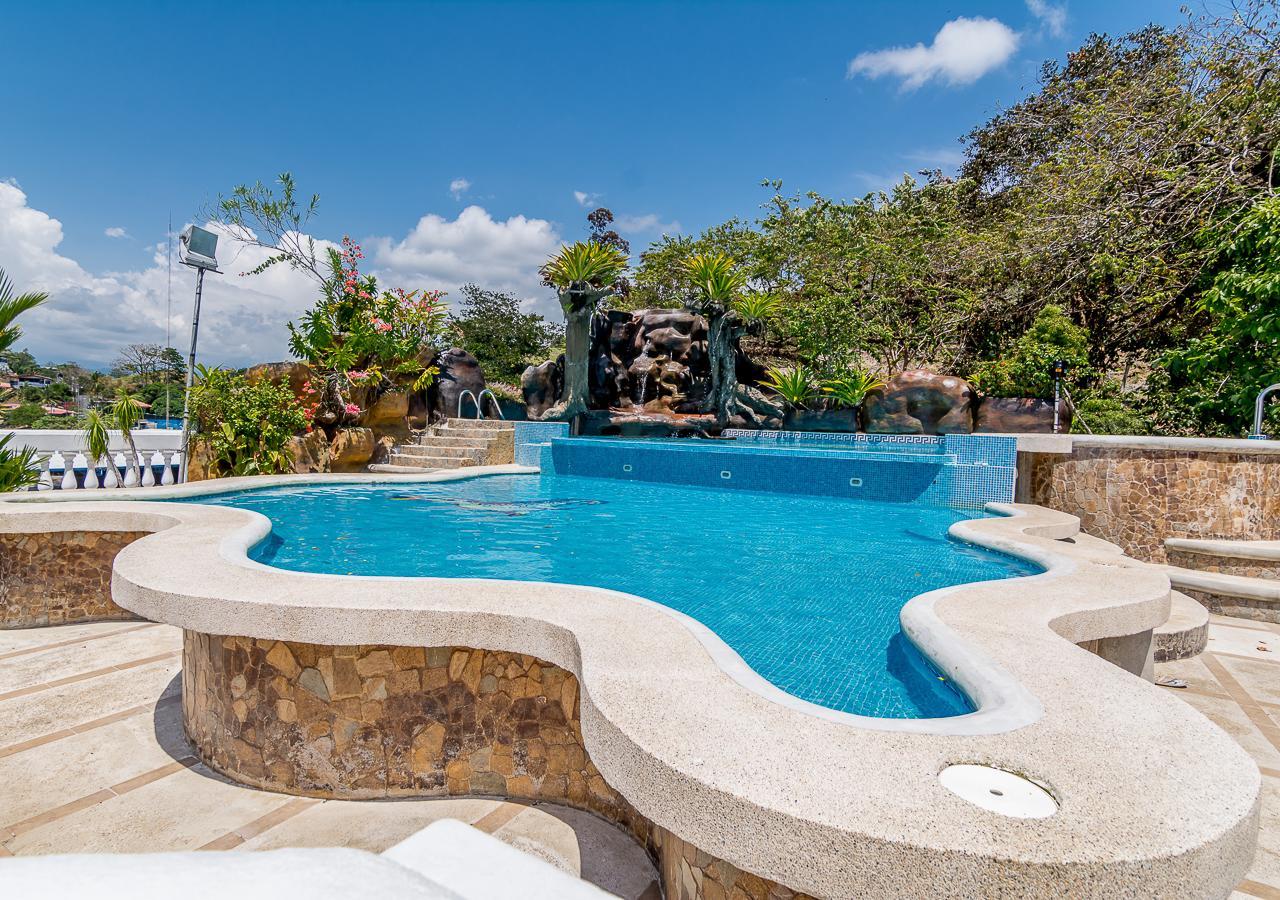 Hotel Le Priss مانويل أنطونيو المظهر الخارجي الصورة